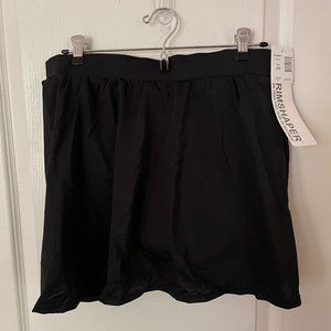 Black skirted swim pant, 18W
